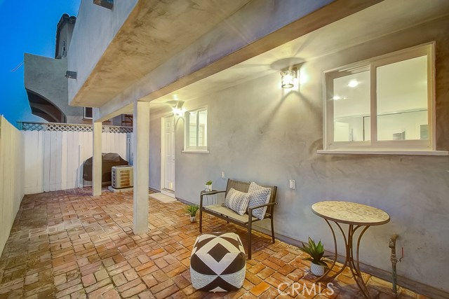 3605 Crest Drive, Manhattan Beach, California 90266, 2 Bedrooms Bedrooms, ,2 BathroomsBathrooms,Residential,Sold,Crest,PW20101894