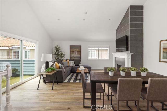 2704 Carnegie Lane, Redondo Beach, California 90278, 3 Bedrooms Bedrooms, ,1 BathroomBathrooms,Residential,Sold,Carnegie,SB21024689