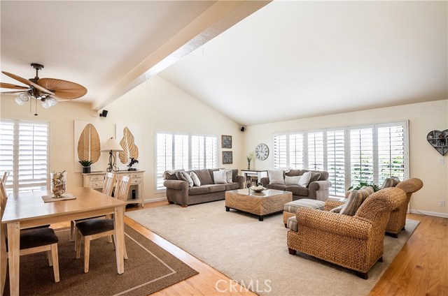 106 Guadalupe Avenue, Redondo Beach, California 90277, 3 Bedrooms Bedrooms, ,2 BathroomsBathrooms,Residential,Sold,Guadalupe,SB19193639