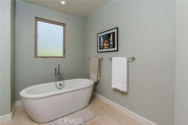 Another master bath tub angle