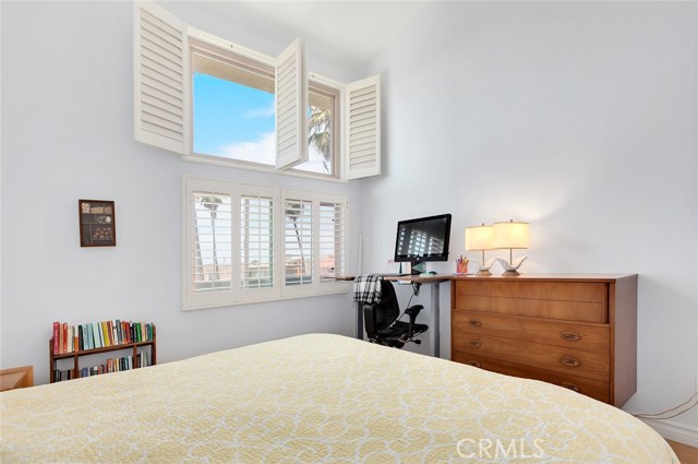 1400 Catalina Avenue, Redondo Beach, California 90277, 3 Bedrooms Bedrooms, ,2 BathroomsBathrooms,Residential,Sold,Catalina,SB17151456