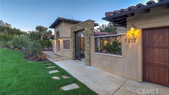 1217 Granvia Altamira, Palos Verdes Estates, California 90274, 5 Bedrooms Bedrooms, ,5 BathroomsBathrooms,Residential,Sold,Granvia Altamira,PV17080269