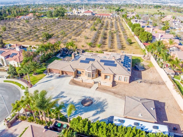 Aerial View of Home Featuring Large Side Yard and Separate 2 Car Garage