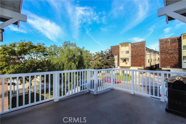 2116 Carnegie Lane, Redondo Beach, California 90278, 3 Bedrooms Bedrooms, ,2 BathroomsBathrooms,Residential,Sold,Carnegie,PW18018181