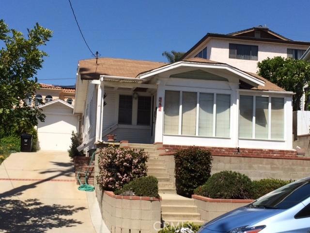 945 7th Street, Hermosa Beach, California 90254, 3 Bedrooms Bedrooms, ,1 BathroomBathrooms,Residential,Sold,7th,SB16071584