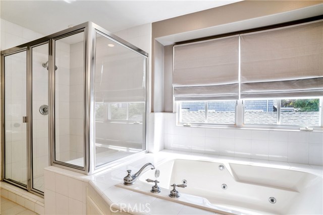 2301 Walnut Avenue, Manhattan Beach, California 90266, 4 Bedrooms Bedrooms, ,3 BathroomsBathrooms,Residential,Sold,Walnut,SB19070535