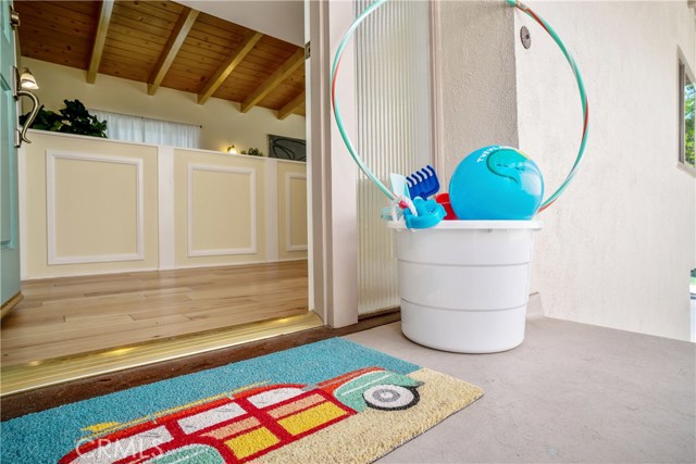 Grab the surfboard. Take the family to the beach just blocks away. Enjoy dinner in downtown Manhattan Beach. Watch the sunset. Return home. Repeat.