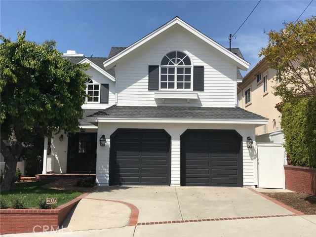 2005 Elm Avenue, Manhattan Beach, California 90266, 4 Bedrooms Bedrooms, ,2 BathroomsBathrooms,Residential,Sold,Elm,SB21079450