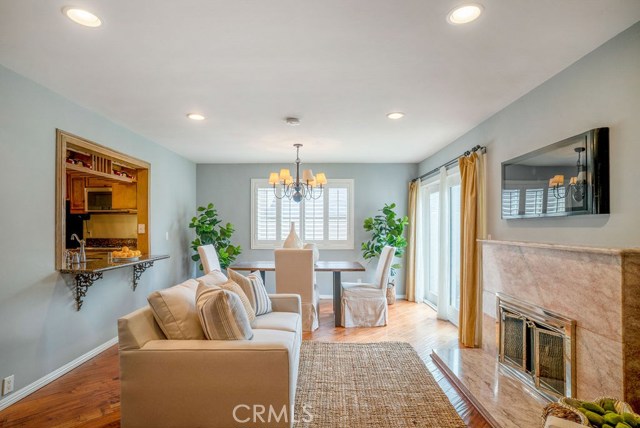 1902 Spreckels Lane, Redondo Beach, California 90278, 3 Bedrooms Bedrooms, ,2 BathroomsBathrooms,Residential,Sold,Spreckels,SB19180441