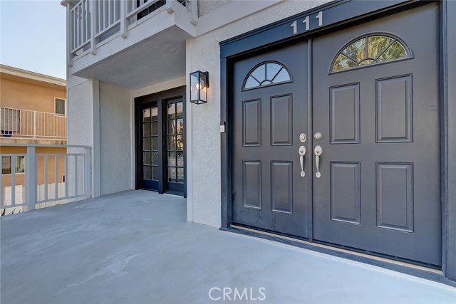 111 Lucia Avenue, Redondo Beach, California 90277, 3 Bedrooms Bedrooms, ,2 BathroomsBathrooms,Residential,Sold,Lucia,SB18257777