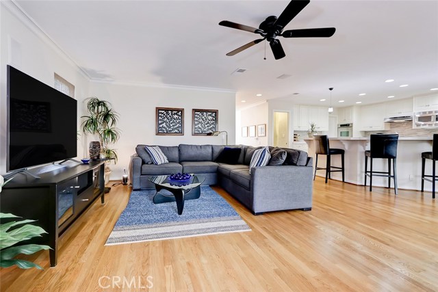 3400 Maple Avenue, Manhattan Beach, California 90266, 4 Bedrooms Bedrooms, ,3 BathroomsBathrooms,Residential,Sold,Maple,SB20185640