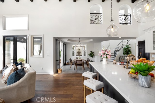 2322 Laurel Bluff Drive, Manhattan Beach, California 90266, 4 Bedrooms Bedrooms, ,3 BathroomsBathrooms,Residential,Sold,Laurel Bluff,SB21167191