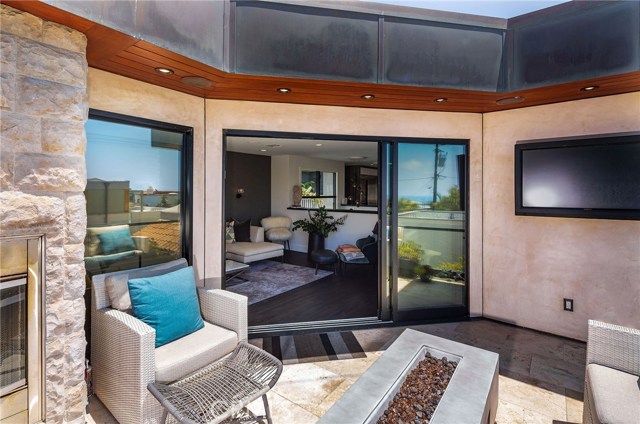 428 32nd Street, Manhattan Beach, California 90266, 4 Bedrooms Bedrooms, ,3 BathroomsBathrooms,Residential,Sold,32nd,SB20046749