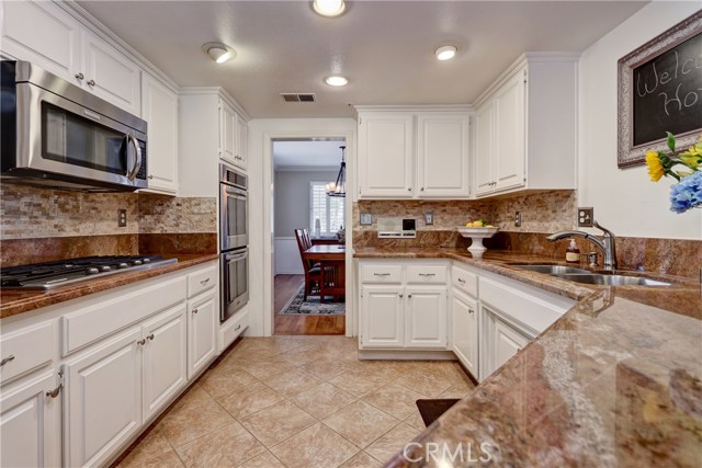 2509 Phelan Lane, Redondo Beach, California 90278, 4 Bedrooms Bedrooms, ,2 BathroomsBathrooms,Residential,Sold,Phelan,SB18113496