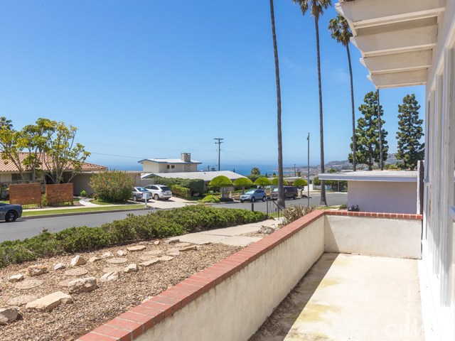 4107 Dauntless Drive, Rancho Palos Verdes, California 90275, 3 Bedrooms Bedrooms, ,2 BathroomsBathrooms,Residential,Sold,Dauntless,SB20077228