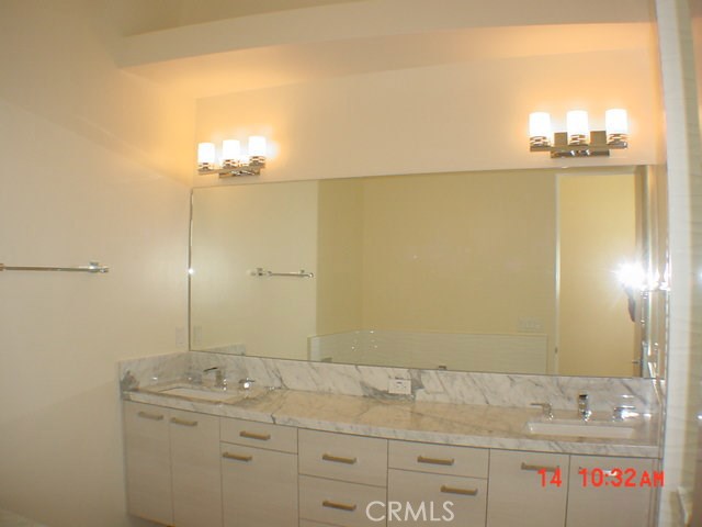 2519 Rockefeller C, Redondo Beach, California 90278, 4 Bedrooms Bedrooms, ,3 BathroomsBathrooms,Residential,Sold,Rockefeller C,SB18078381