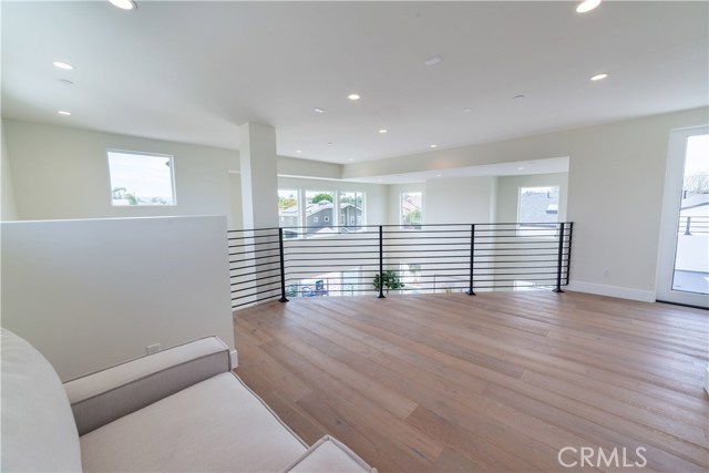 2311 Voorhees Avenue, Redondo Beach, California 90278, 3 Bedrooms Bedrooms, ,3 BathroomsBathrooms,Residential,Sold,Voorhees,SB19035911