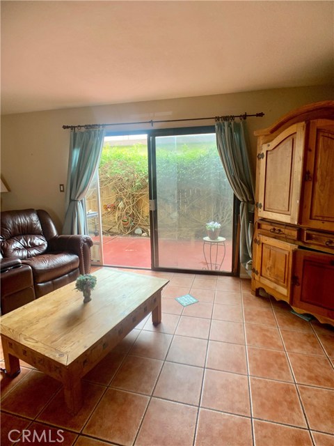 1804 Marshallfield Lane, Redondo Beach, California 90278, 3 Bedrooms Bedrooms, ,2 BathroomsBathrooms,Residential,Sold,Marshallfield Lane,DW19047039