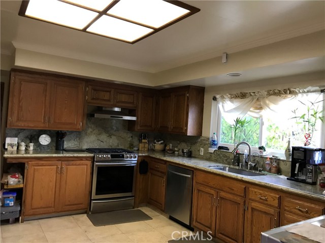 6508 Nancy Road, Rancho Palos Verdes, California 90275, 4 Bedrooms Bedrooms, ,4 BathroomsBathrooms,Residential,Sold,Nancy,SB20091306