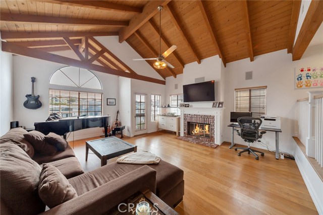 1637 Goodman Avenue, Redondo Beach, California 90278, 3 Bedrooms Bedrooms, ,2 BathroomsBathrooms,Residential,Sold,Goodman,SB20133744