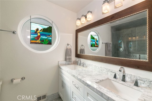 1741 Dixon Street, Redondo Beach, California 90278, 3 Bedrooms Bedrooms, ,2 BathroomsBathrooms,Residential,Sold,Dixon,SB19023869