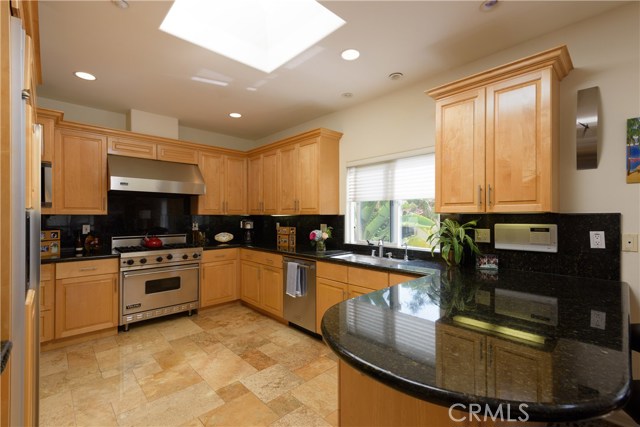 203 Avenue E, Redondo Beach, California 90277, 3 Bedrooms Bedrooms, ,2 BathroomsBathrooms,Residential,Sold,Avenue E,SB17173382