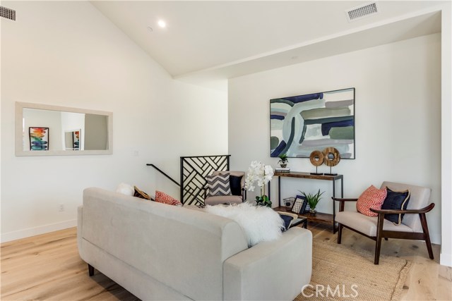 2310 Carnegie Lane, Redondo Beach, California 90278, 4 Bedrooms Bedrooms, ,3 BathroomsBathrooms,Residential,Sold,Carnegie Lane,SB19016903
