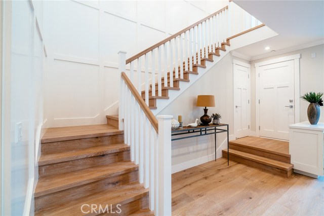 1457 18th Street, Manhattan Beach, California 90266, 5 Bedrooms Bedrooms, ,2 BathroomsBathrooms,Residential,Sold,18th,SB17091633