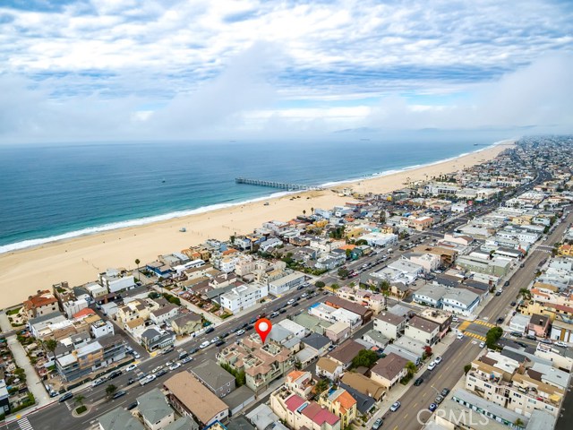 648 Hermosa Avenue, Hermosa Beach, California 90254, 3 Bedrooms Bedrooms, ,3 BathroomsBathrooms,Residential,Sold,Hermosa,SB19268751