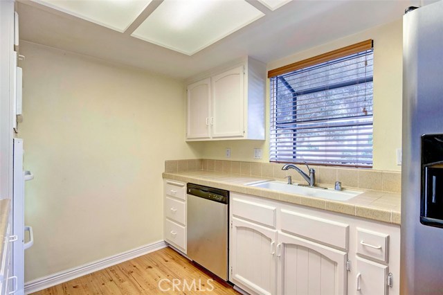 2701 Voorhees Avenue, Redondo Beach, California 90278, 2 Bedrooms Bedrooms, ,2 BathroomsBathrooms,Residential,Sold,Voorhees,SB17072149