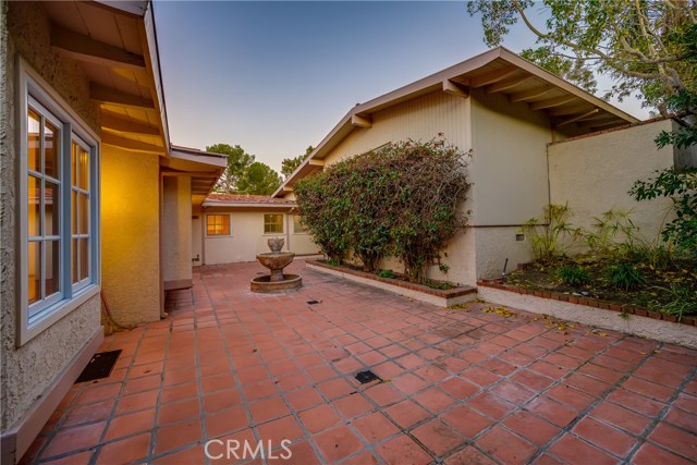 2105 Via Estudillo, Palos Verdes Estates, California 90274, 4 Bedrooms Bedrooms, ,2 BathroomsBathrooms,Residential,Sold,Via Estudillo,PV21049061