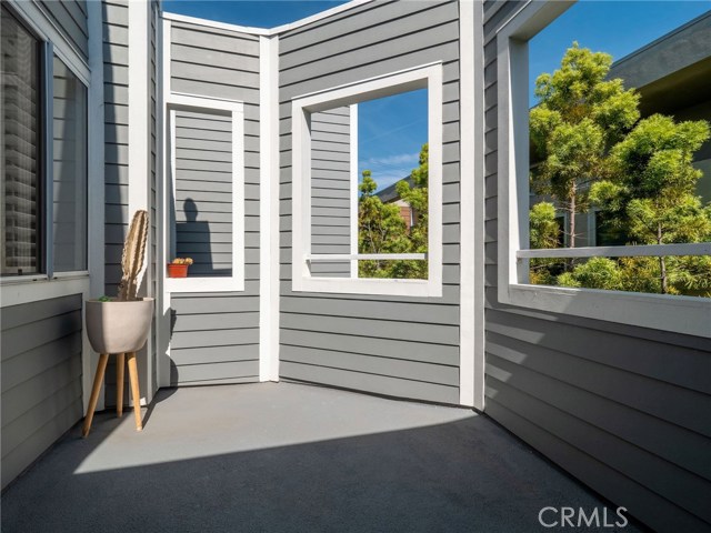 1304 12th Street, Manhattan Beach, California 90266, 2 Bedrooms Bedrooms, ,2 BathroomsBathrooms,Residential,Sold,12th,SB20056135