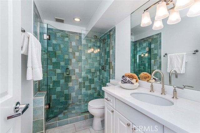 315 24th Street, Manhattan Beach, California 90266, 3 Bedrooms Bedrooms, ,3 BathroomsBathrooms,Residential,Sold,24th,SB19094149