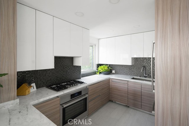 1 Bed Home for Sale in West Hollywood, California