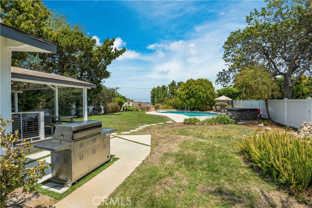 26 Gaucho Drive, Rolling Hills Estates, California 90274, 4 Bedrooms Bedrooms, ,2 BathroomsBathrooms,Residential,Sold,Gaucho,SB21153280