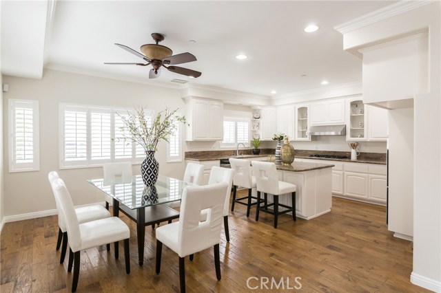 2515 Voorhees Avenue, Redondo Beach, California 90278, 4 Bedrooms Bedrooms, ,4 BathroomsBathrooms,Residential,Sold,Voorhees,SB18062969