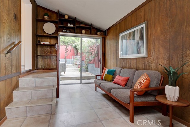 838 16th Street, Hermosa Beach, California 90254, 3 Bedrooms Bedrooms, ,1 BathroomBathrooms,Residential,Sold,16th,SB19108845