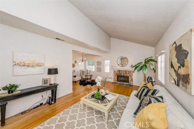 2221 Nelson #B, Redondo Beach, California 90278, 3 Bedrooms Bedrooms, ,3 BathroomsBathrooms,Residential,Sold,Nelson #B,PW18215127