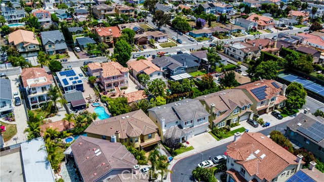 727 Amy Lane, Redondo Beach, California 90278, 5 Bedrooms Bedrooms, ,4 BathroomsBathrooms,Residential,Sold,Amy,PW20103847