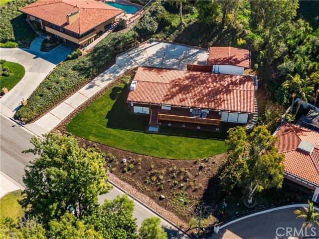 2028 Via Visalia, Palos Verdes Estates, California 90274, 4 Bedrooms Bedrooms, ,3 BathroomsBathrooms,Residential,Sold,Via Visalia,PV20020429