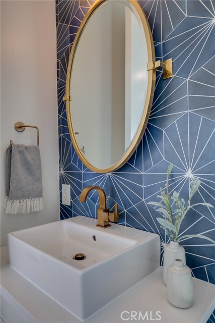 124 39th Street, Manhattan Beach, California 90266, 3 Bedrooms Bedrooms, ,2 BathroomsBathrooms,Residential,Sold,39th,SB20089804