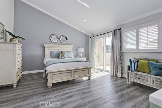 2300 Carnegie Lane, Redondo Beach, California 90278, 3 Bedrooms Bedrooms, ,2 BathroomsBathrooms,Residential,Sold,Carnegie,SB18281949
