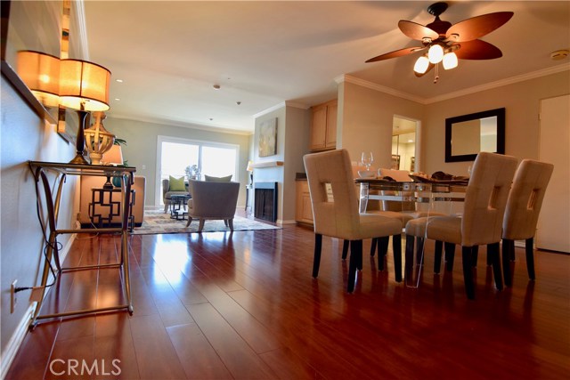 700 Esplanade, Redondo Beach, California 90277, 2 Bedrooms Bedrooms, ,2 BathroomsBathrooms,Residential,Sold,Esplanade,PW17170897