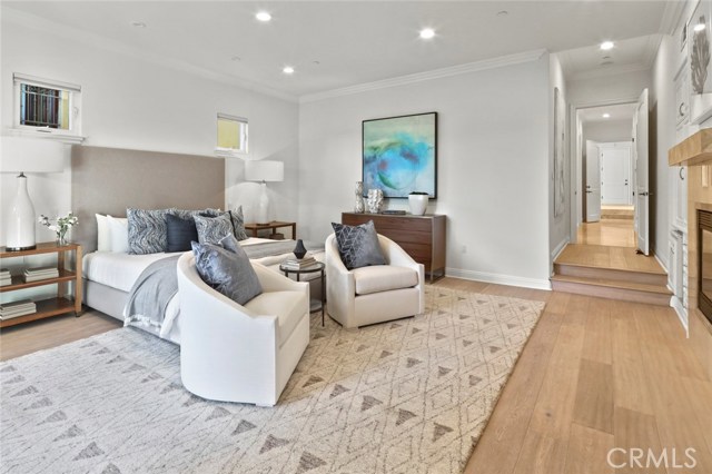 700 Avenue C, Redondo Beach, California 90277, 5 Bedrooms Bedrooms, ,5 BathroomsBathrooms,Residential,Sold,Avenue C,SB19123719