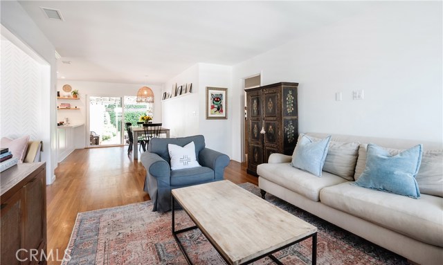 1200 Magnolia Avenue, Manhattan Beach, California 90266, 2 Bedrooms Bedrooms, ,1 BathroomBathrooms,Residential,Sold,Magnolia,SB20091640