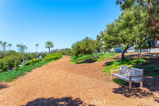 Wood chip path is just across the street from the complex. It extends all the way from South Hermosa Beach to North Manhattan Beach.