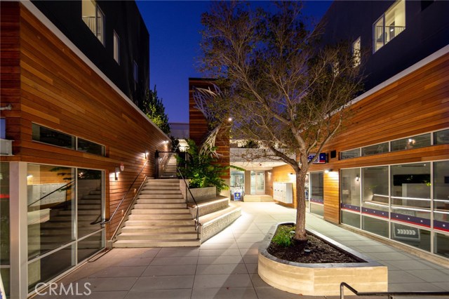 1920 Pacific Coast Highway, Redondo Beach, California 90277, 2 Bedrooms Bedrooms, ,2 BathroomsBathrooms,Residential,Sold,Pacific Coast Highway,SB21006104