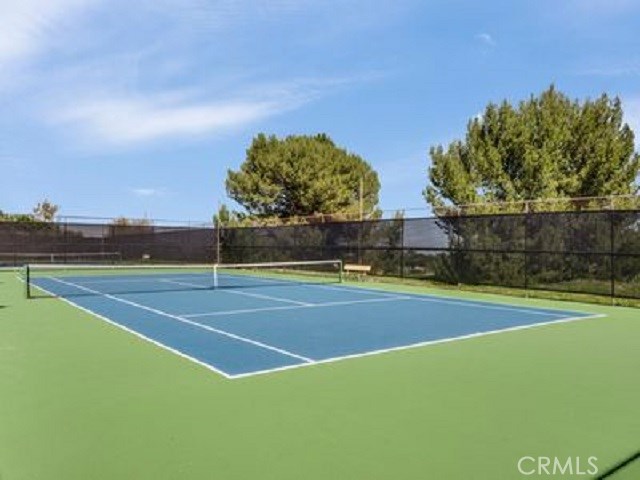 7 Oaktree Lane, Rolling Hills Estates, California 90274, 3 Bedrooms Bedrooms, ,2 BathroomsBathrooms,Residential,Sold,Oaktree,PV17264610