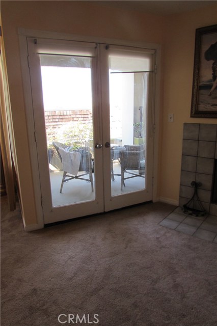 French Door leading to Ocean View.