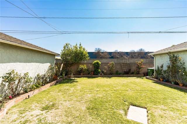 3 Bed Home for Sale in Compton, California
